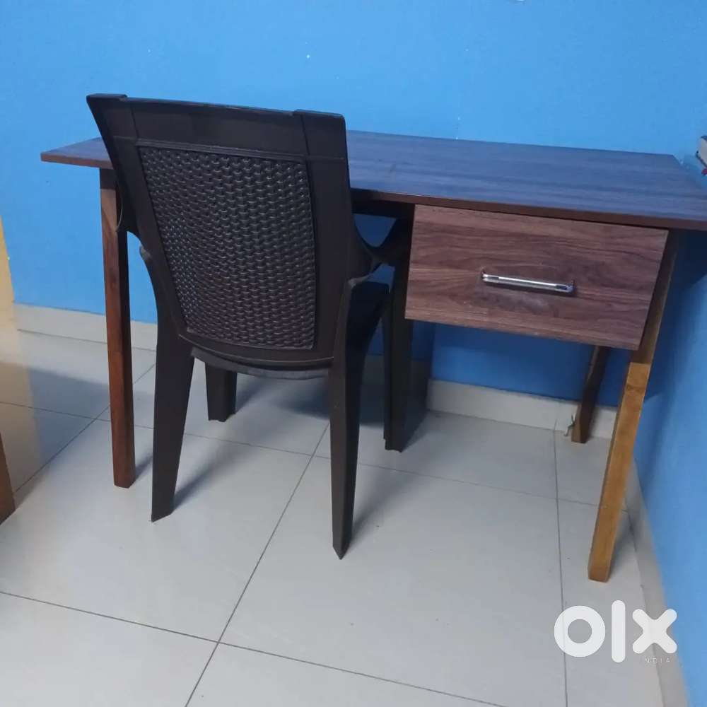 Fridge, gas stove, table chair   for sale. Genuine buyers only.