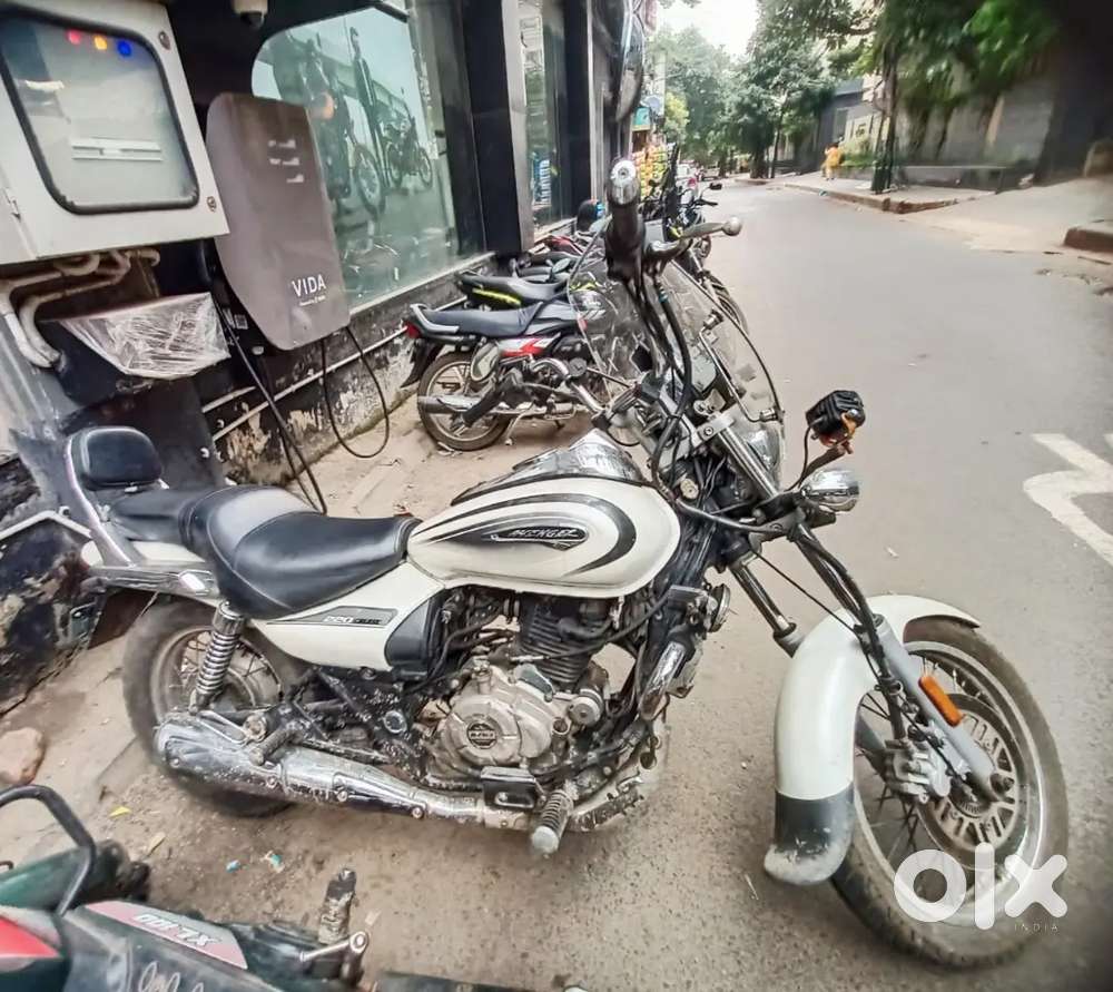 2022 Model Bajaj Avenger Cruise 220(ABS) For Sale