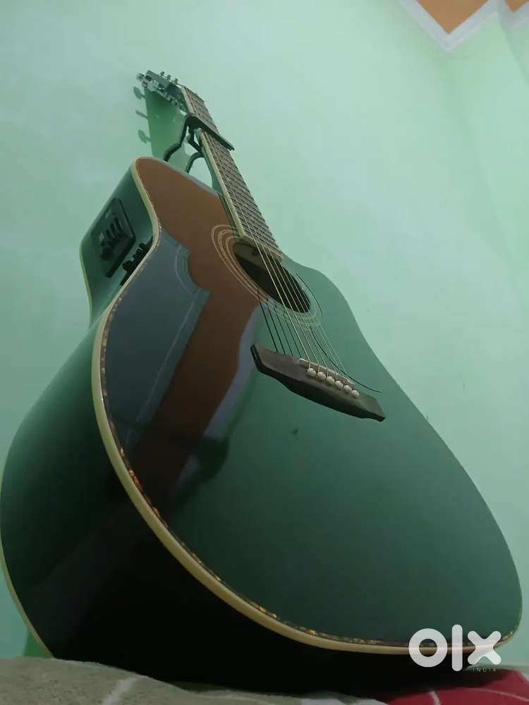 CORT acoustic guitar for ( Rs 16k )
