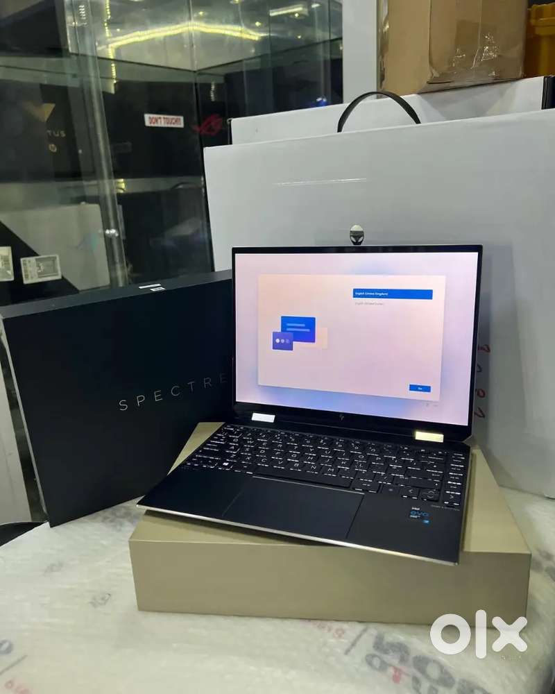 HP Spectre X360 Convertible, i7-1165G7, 16GB RAM, 1TB SSD, Iris XE