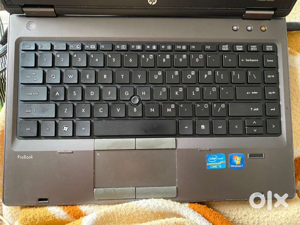 HP laptop core i3 windows 7