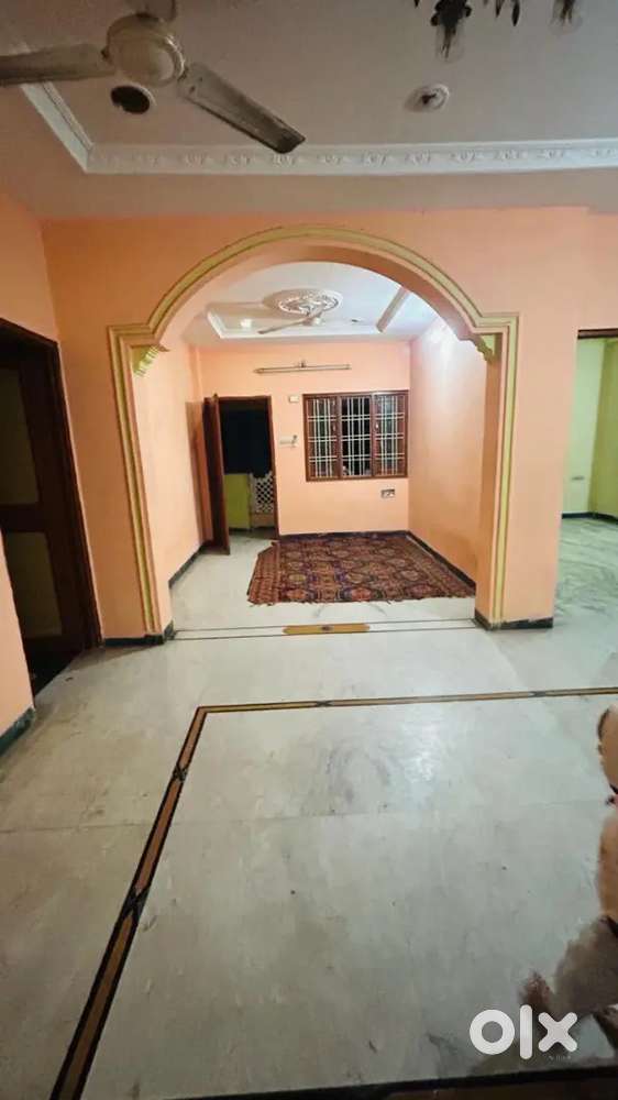 2 bhk house 1st floor
