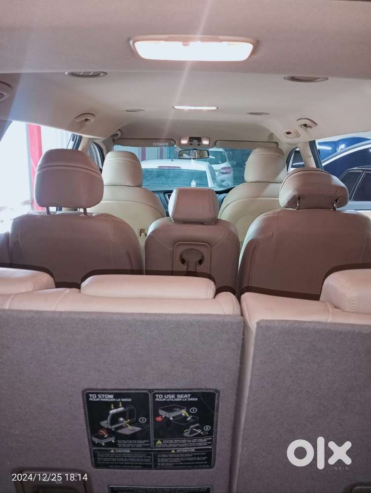 Company maintained KIA Carnival