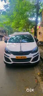 Mahindra Marazzo t board