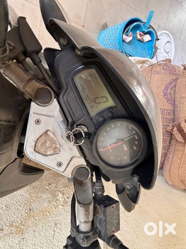 TVS APACHE RTR 160 FOR SELL LESS DRIVEN