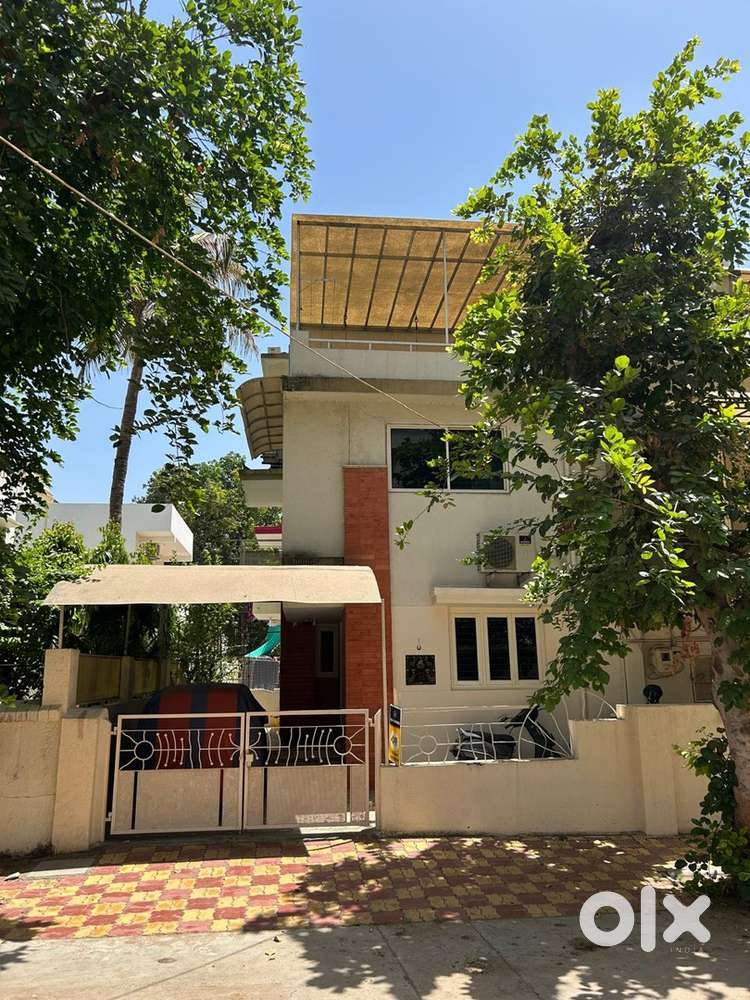 Shree PG  House ( Only for Girls )