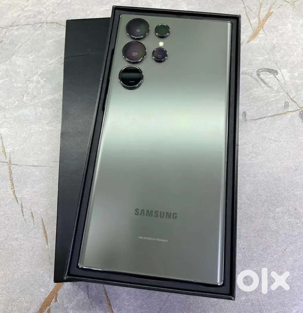 Selling my 4 months old samsung S23 ultra urgent money