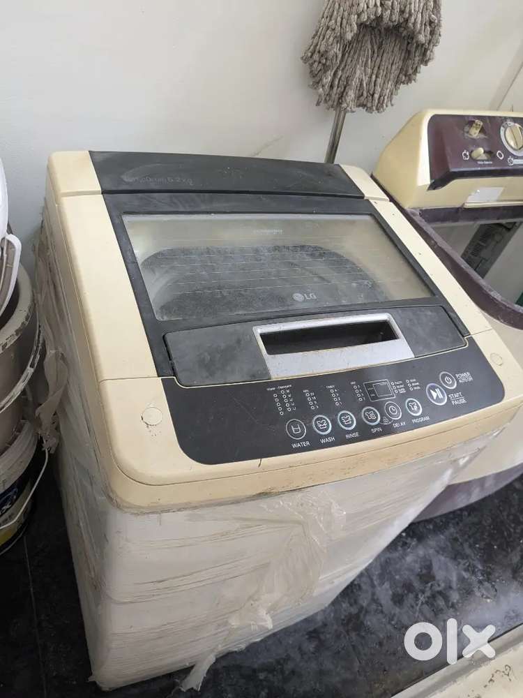 Working fully automated washing machine -2000 Rs.