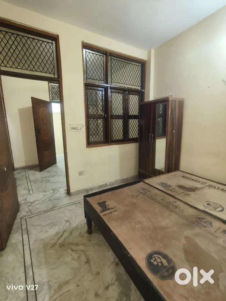 1 bhk semi furnished near by metro station new Ashok Nagar