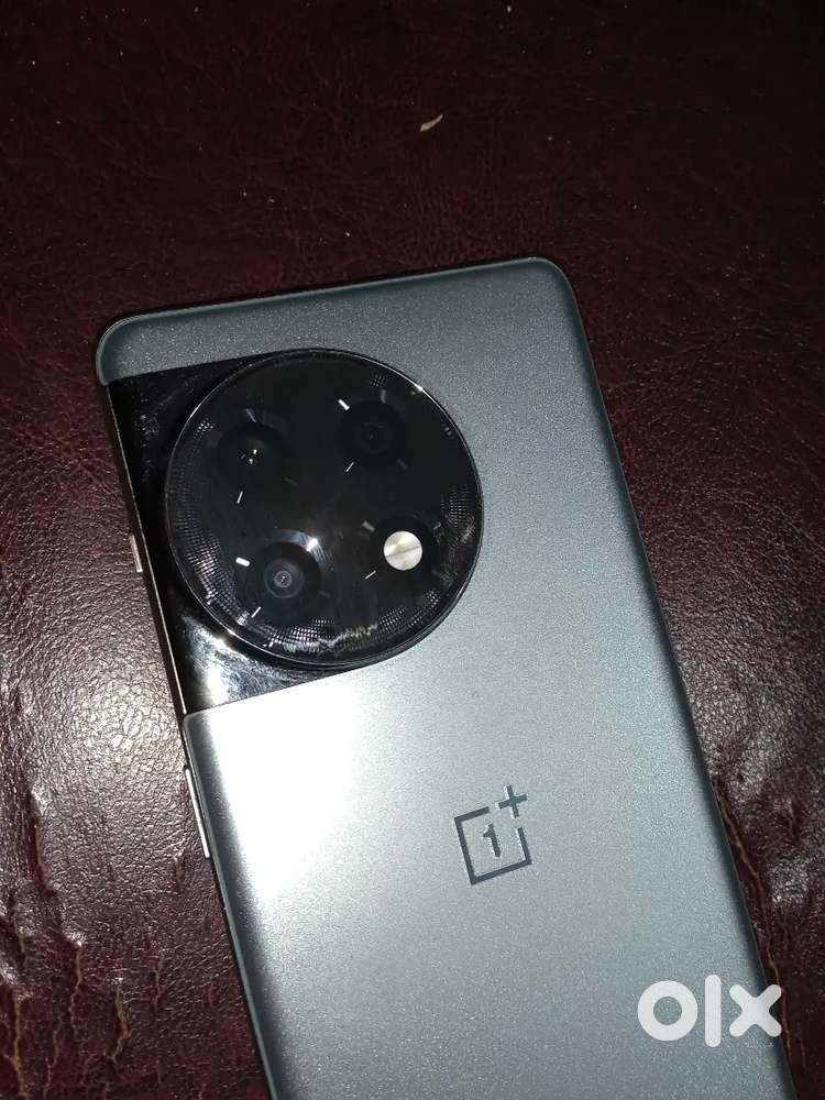 OnePlus 11R 8/128GB exchange with iphone 13 Only