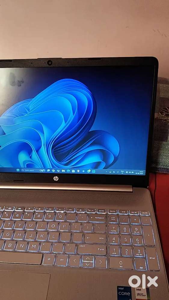 Hp i5 - 1235U (8GB /512GB SSD ) windows 11 home