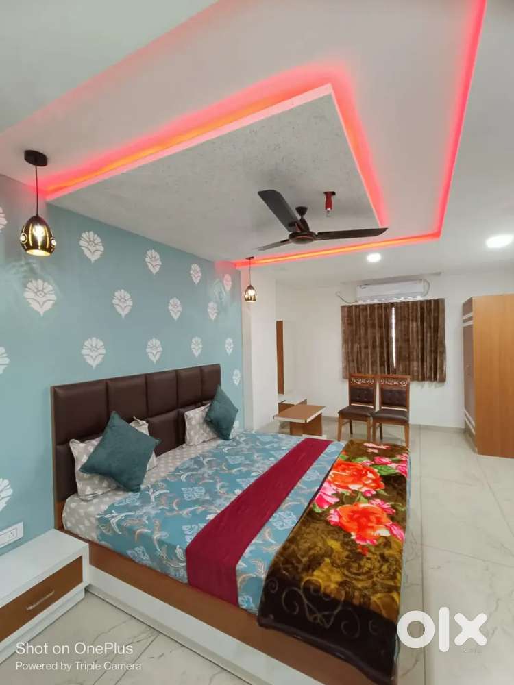 1RK AT SHRVAN CHOKDI FOR SINGLE PERSON