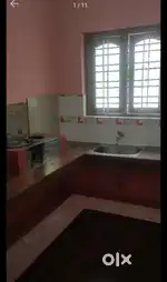 Single compound house