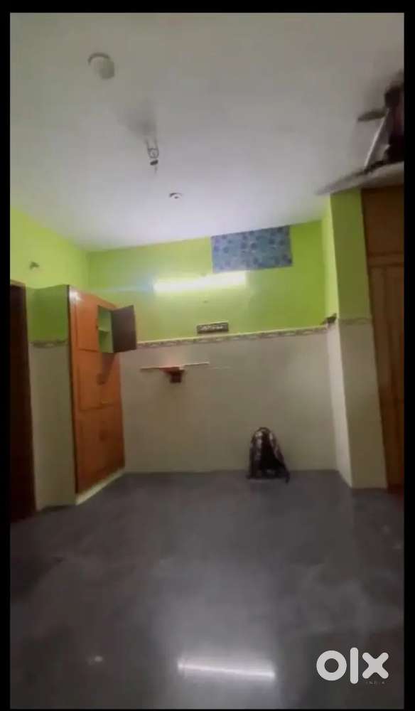 Gents bachelor room sharing