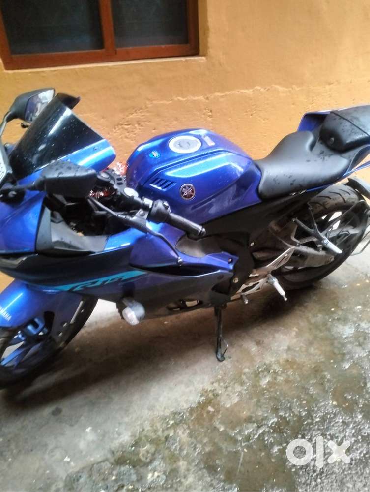 New bike hai urgent sale karni hai