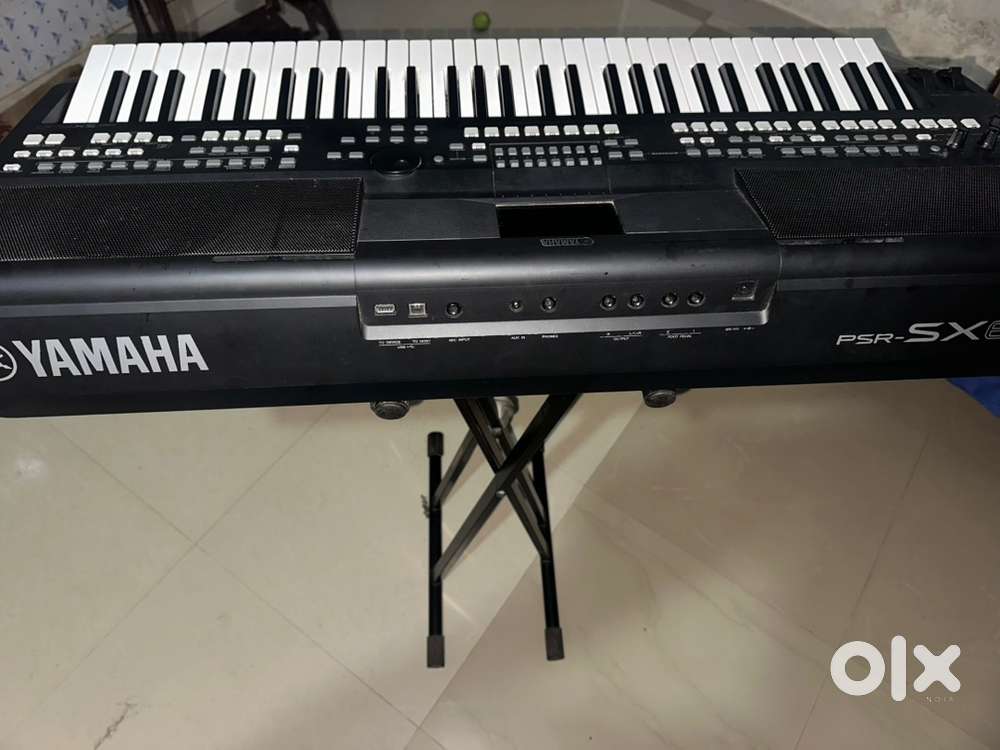 yamaha psr sx 600