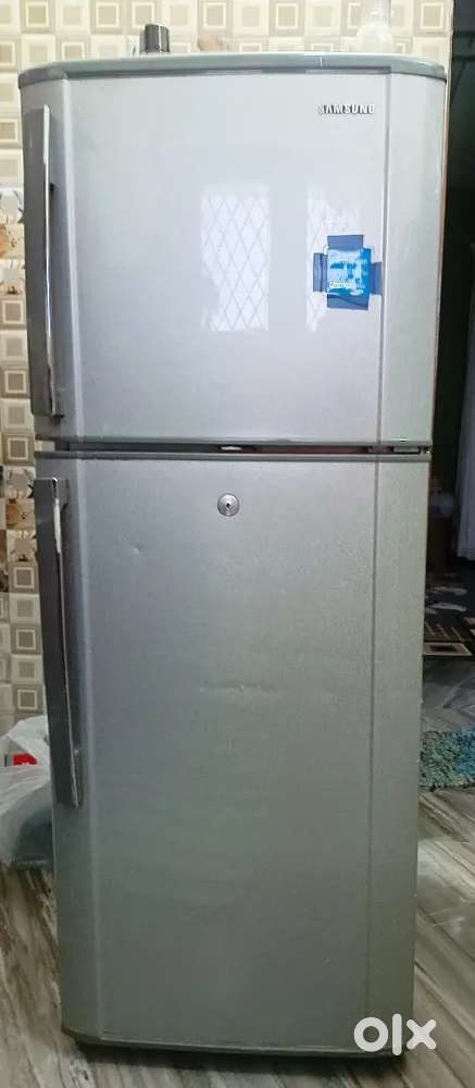 Samsung double door refrigerator