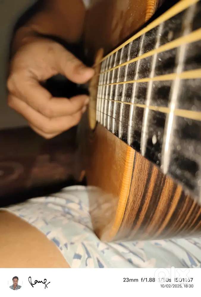 Finger Style Guitar Lessons