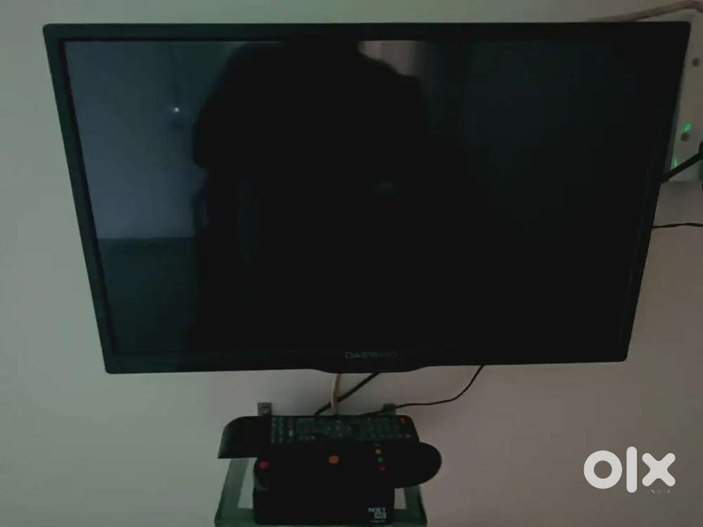 DAEWOO LCD TV
