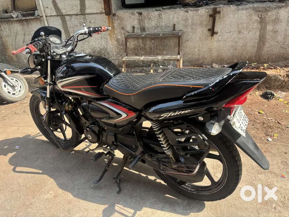 સાઈન ગાડી 2017 નું મોડલ છે