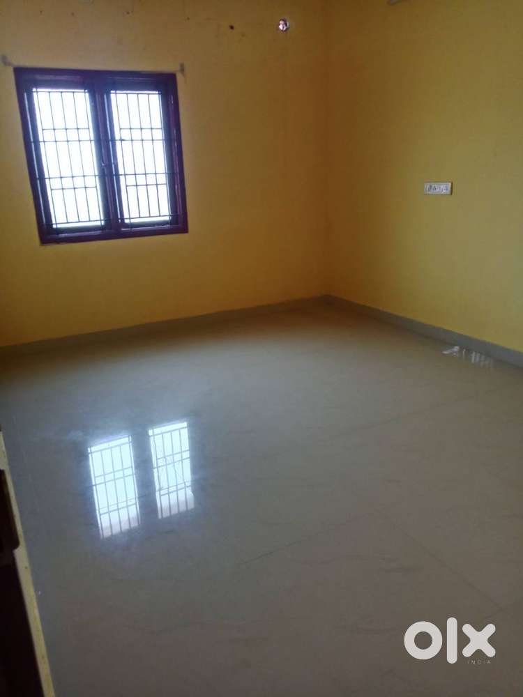 1bhk for rent near Airport, D- Mart, Velammal hospital