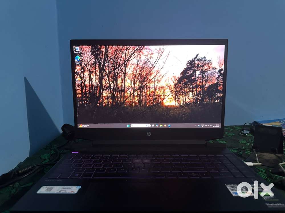Hp pavilion Gaming laptop 15 1TB Hdd 500 Ssd 16 gb Ram 4gb graphiccard