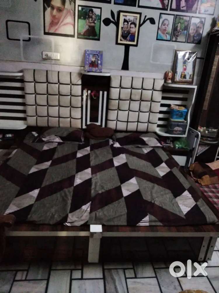 Double bed