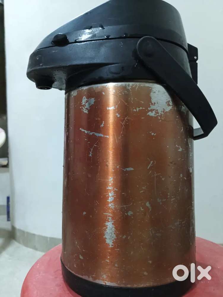 4- 5 लिटर चाय का थरमास बेचना है अच्छी कंडिशन में है