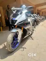 R15M| 2023 | SINGLE OWNER| 1,50,000