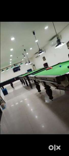 Billing and manager in pool club / Snooker Club