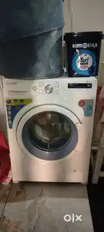 New brand LLOYD GOOD CONDITION