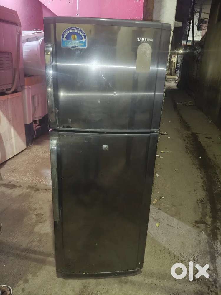Samsung double door refrigerator