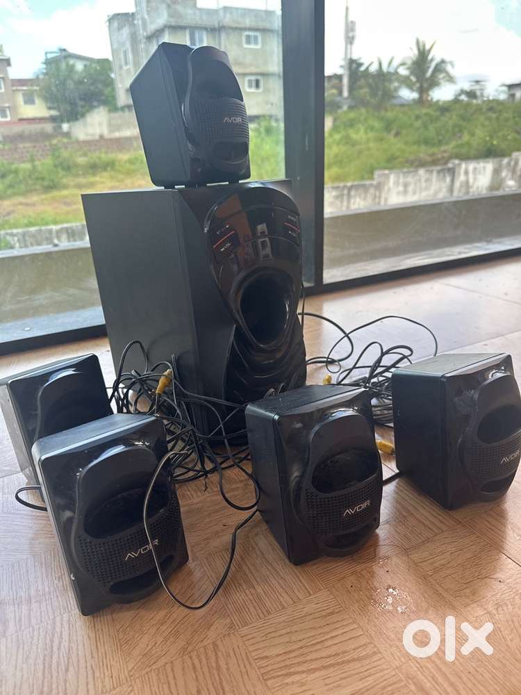 5.1  Avoir Speakers