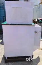 Pan Shop Counter