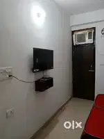 Room mates, 5500 rent