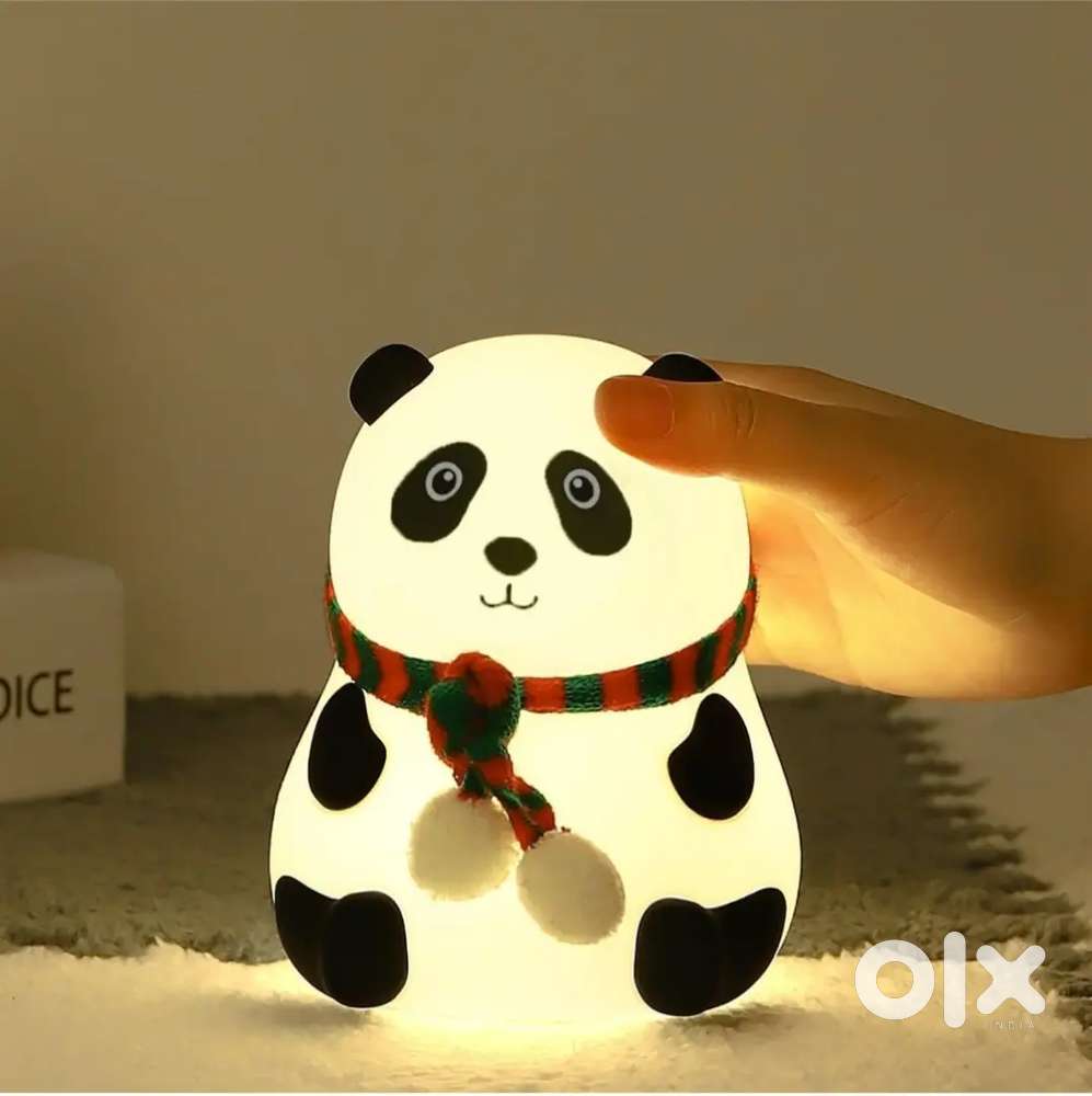Panda 7-Color LED Lamp