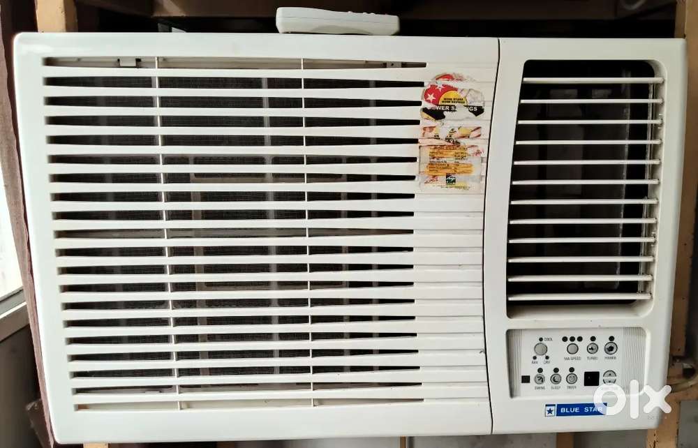 1.5 Ton 3Star blue star window AC working