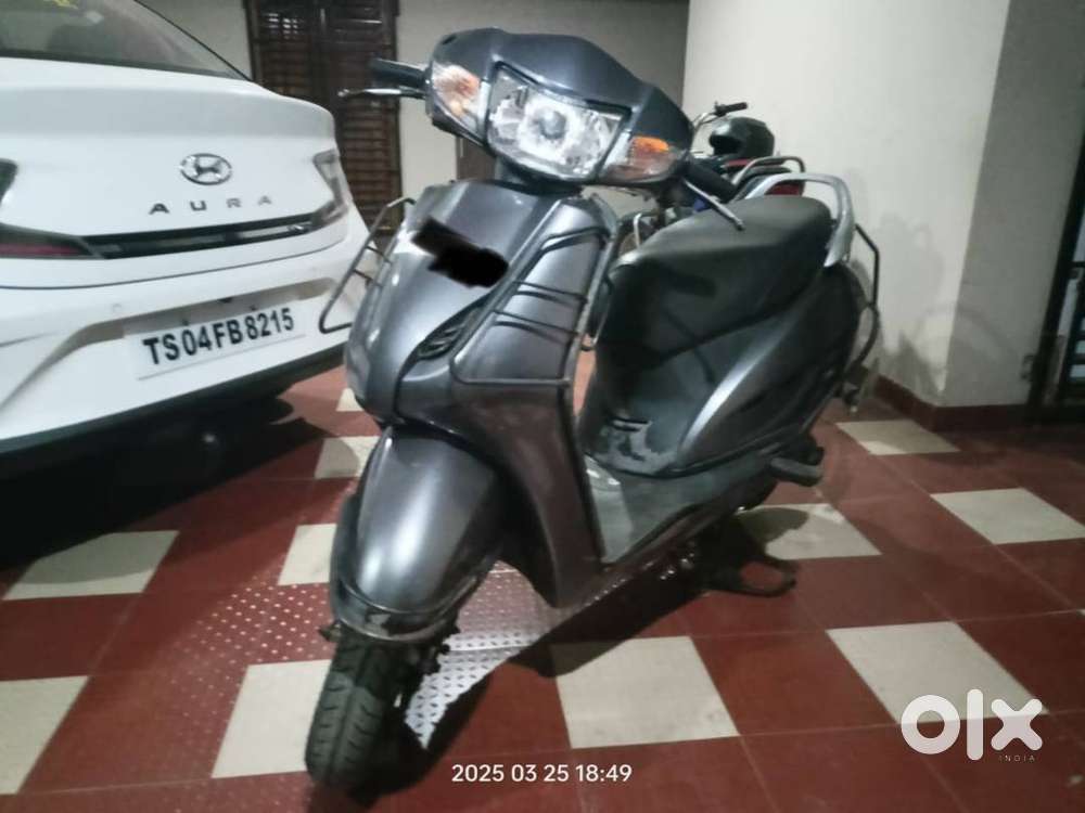 Honda Activa Single Hand and good running condition