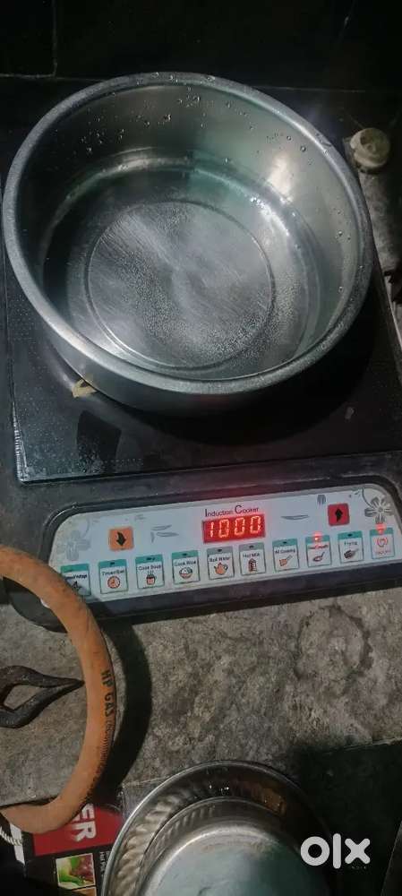 Induction cooktop