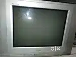 LG Golden eye edition