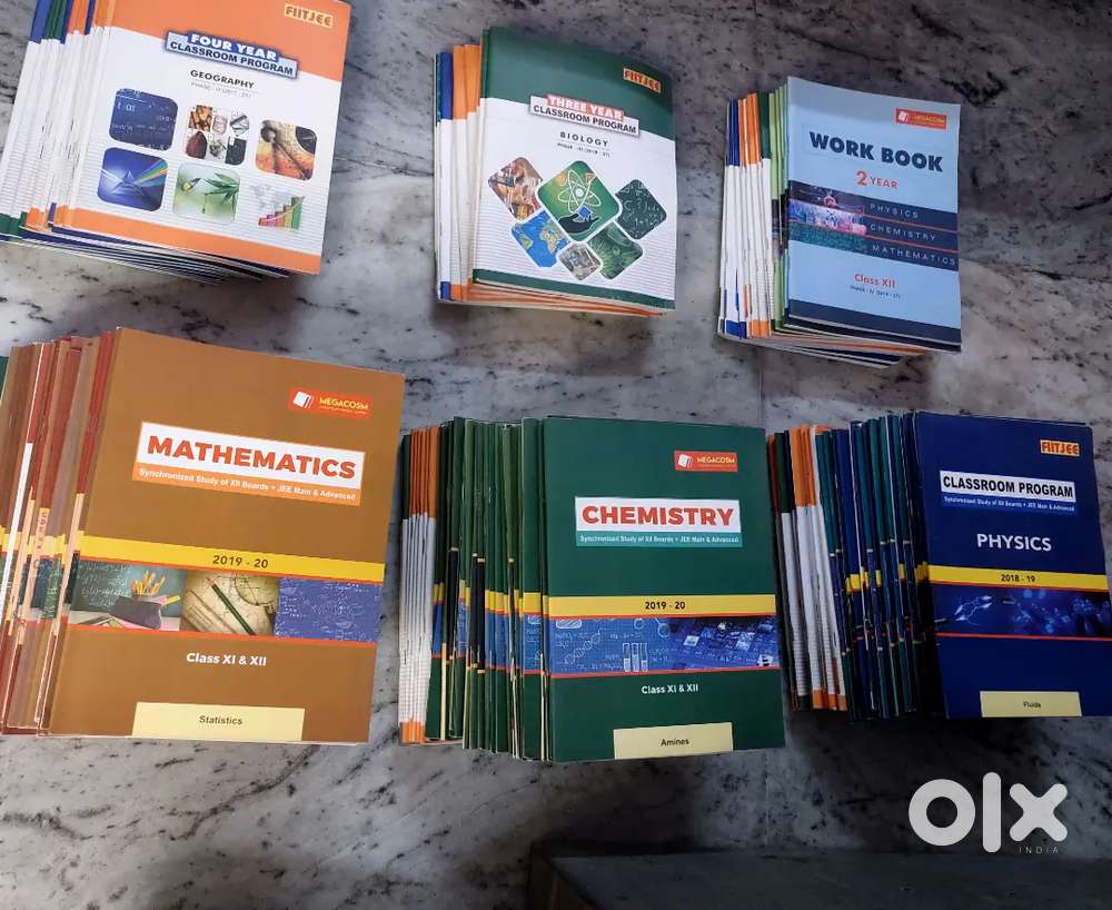 FIITJEE Material (Packages, GMP, JEE Archives, Review Booklets)