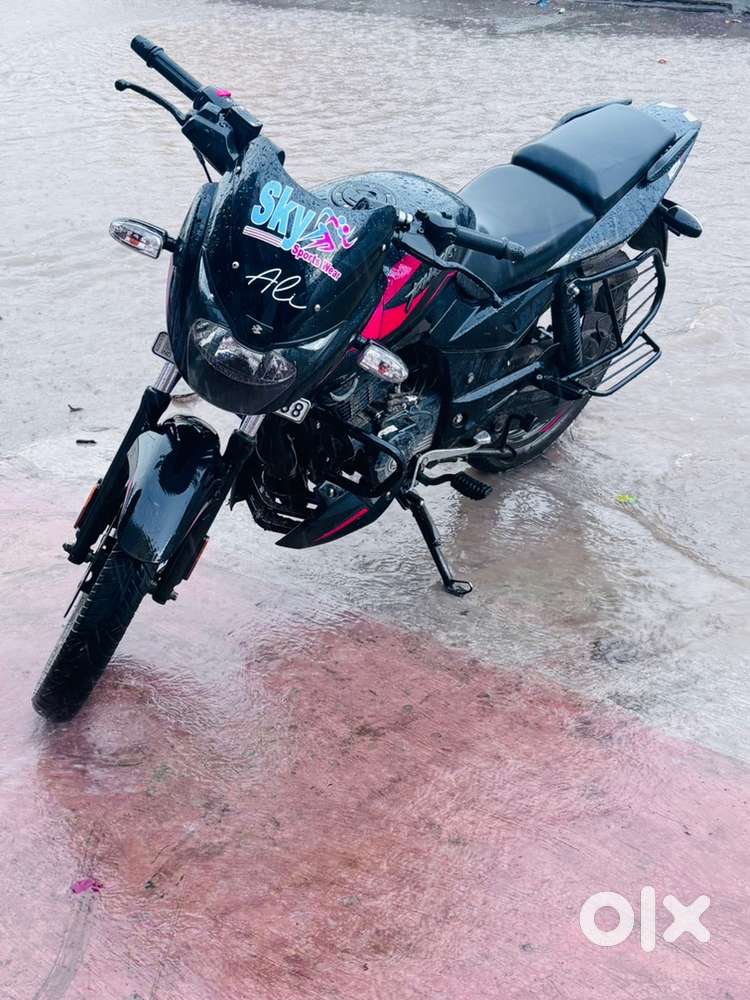 Pulsar 125