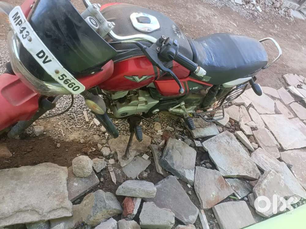 Bajaj v15 sell