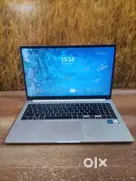 samsung galaxy book 3 model intel core i5 13th gen processor lapttop