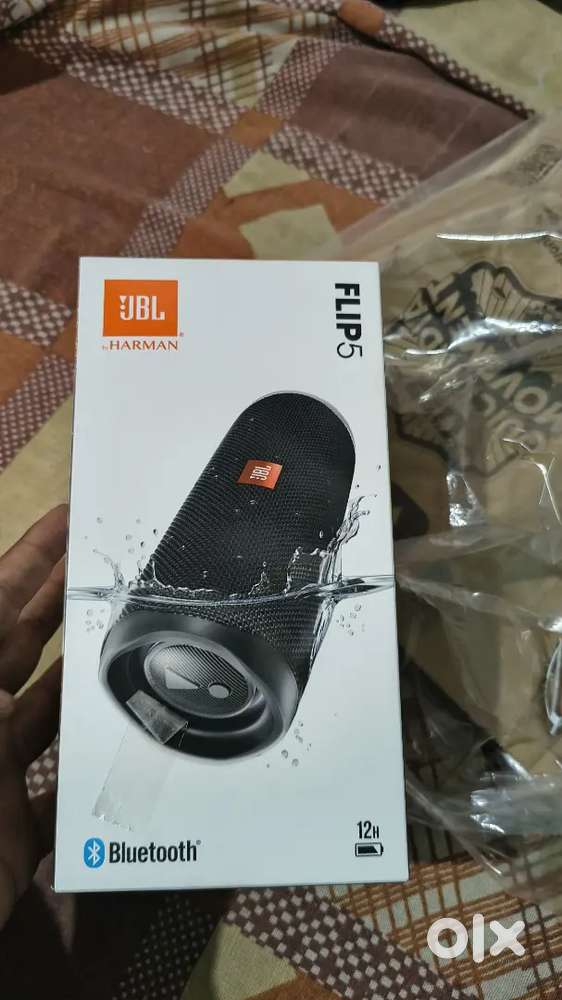 Jbl  flip 5 aaj hi deliver hua hai rate almost fixed
