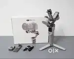 DJI RS 4 Mini 3-Axis Gimbal Stabilizer - Gray