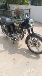 Carvetor Bullet standard showroom condition very nice bullet