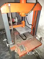 Chappal or use and throw plate or katori banane wali machine setup