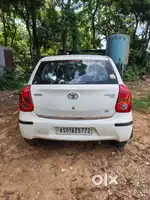 Car etios Liva