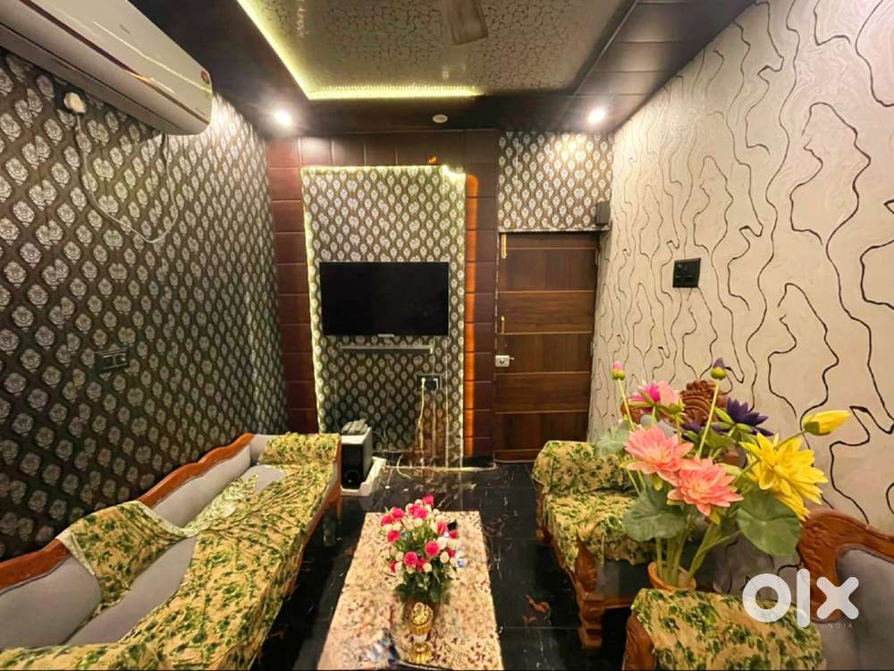 LDA Apartment Furnished Ready to Move Condition in heart of Lucknow